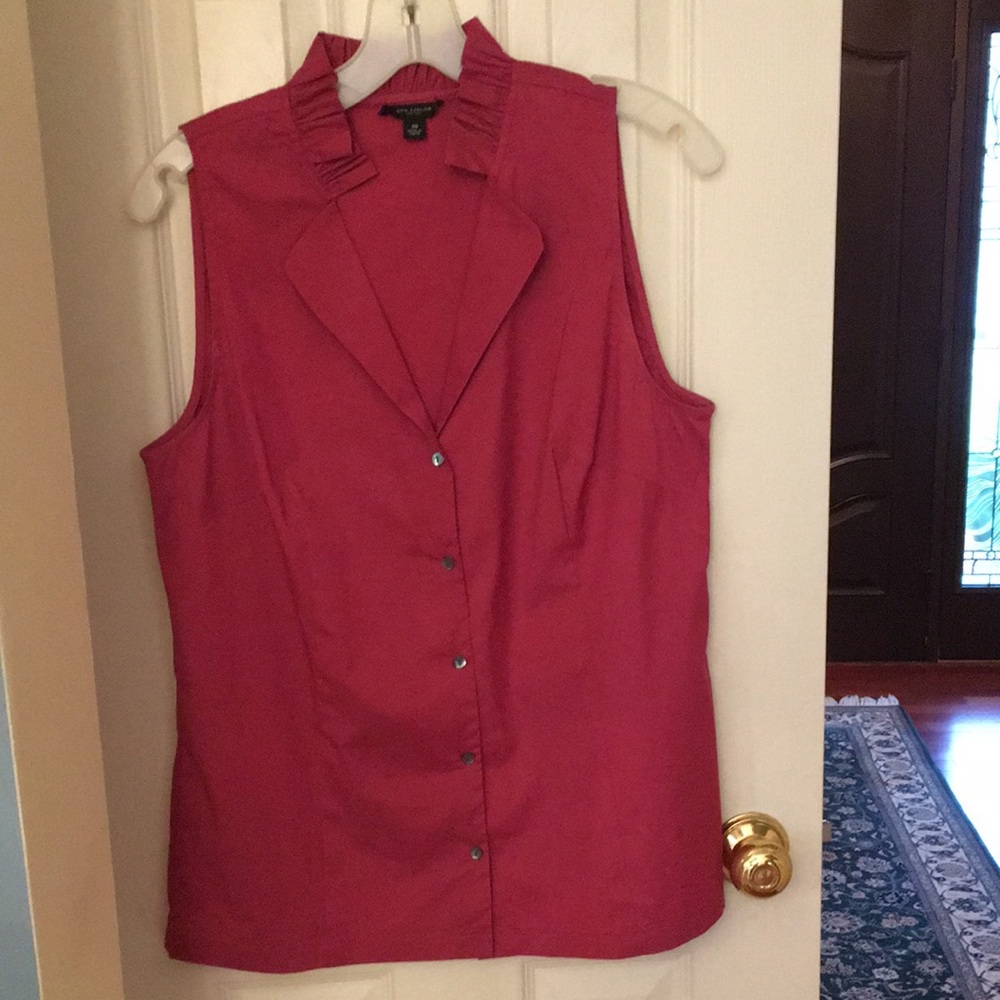 Ann Taylor cotton blend top.  Size: 10       Color: Raspberry  with Gray buttons